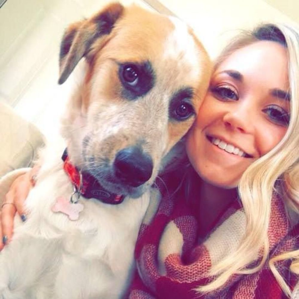 Meet your Posher, Carli